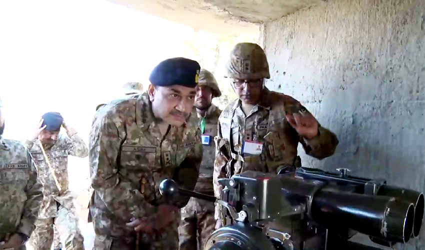 Pakistan's Army chief visits Kashmir: Ready for war with India if attacked