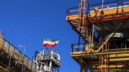 ドイツの政党が、イラン産ガス購入協議を自国に要請