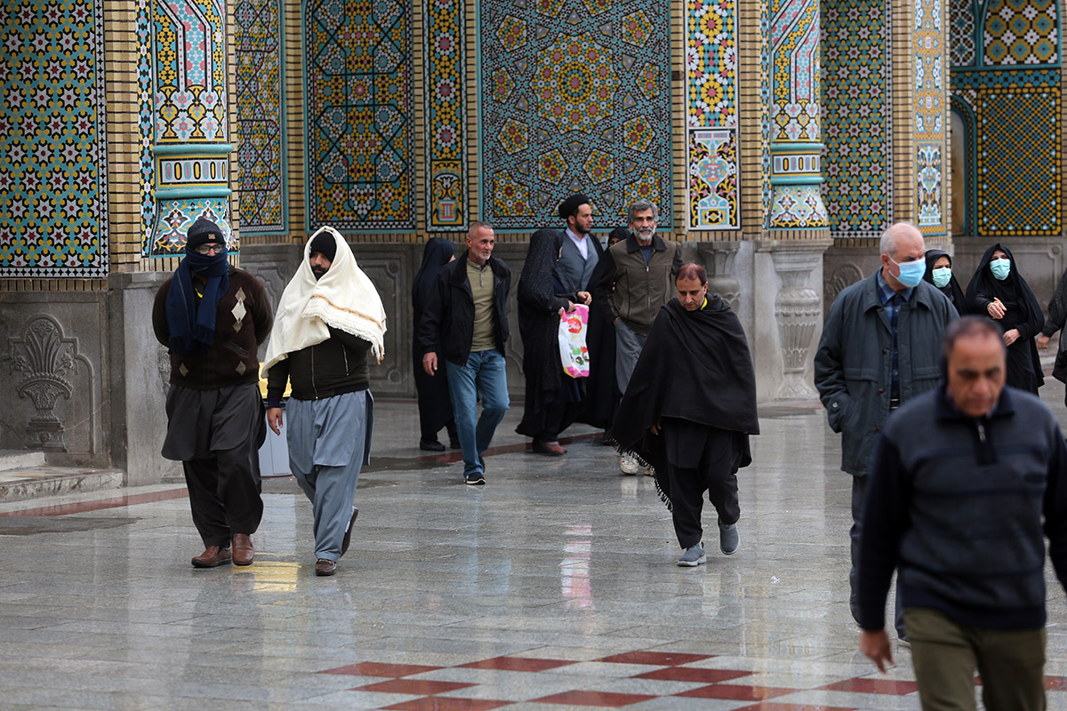 Дождливая атмосфера усыпальницы Хазрата Масуме(мир ей) 