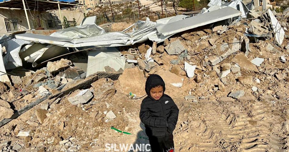 Israeli terrorist army to demolish residential building in Silwan Wednesday