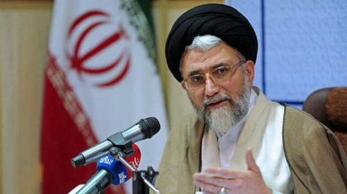 イラン情報相、「仏大統領はCIAにより操られている」