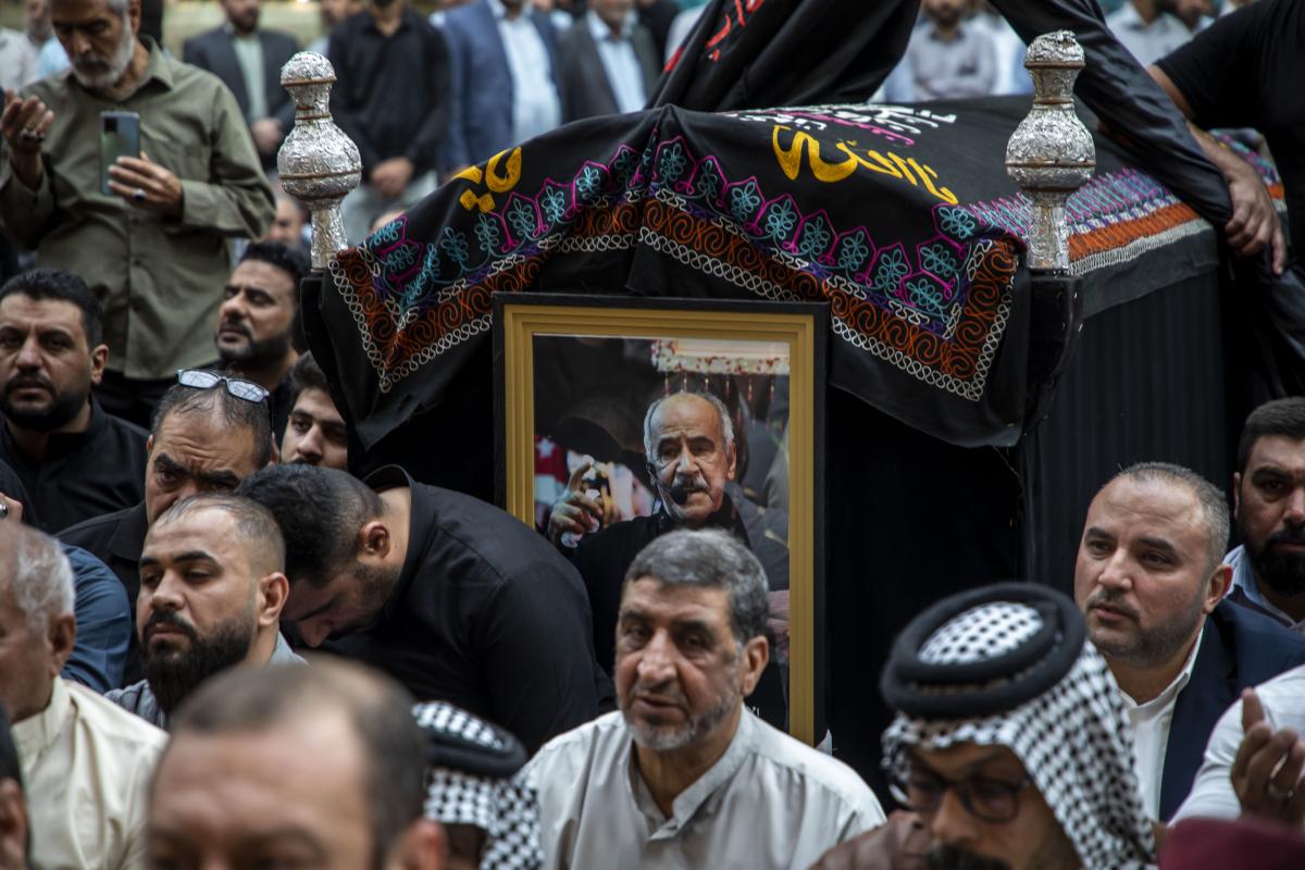 Funeral of Hussaini poet Abdul Rasul al-Khafaji held at al-Abbas Holy Shrine (+Photos)