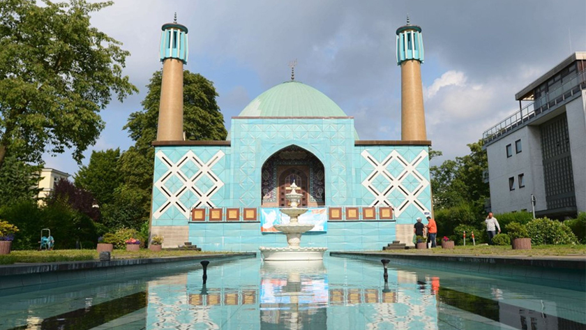 German coalition government to push for Hamburg Islamic Center closure
