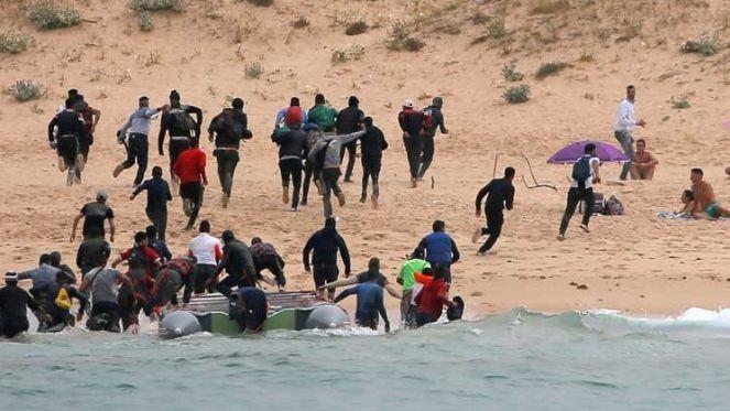  المغرب تُوقف 56 ألف مُهاجر خلال 8 شهور