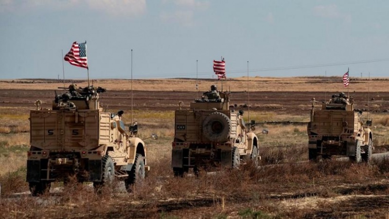 米軍によるシリアからの石油・小麦略奪が続く