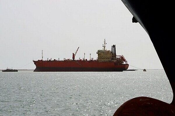Saudi-led coalition seizes Yemeni fuel ship