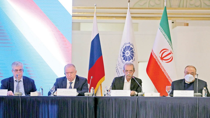 В Тегеране состоялась встреча российской экономической делегации в составе сотни человек с иранскими бизнесменами