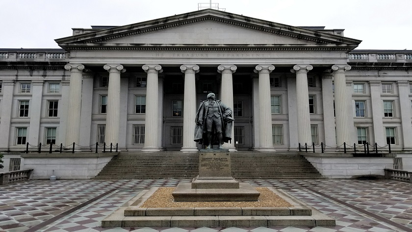 US imposes new sanctions against Iran