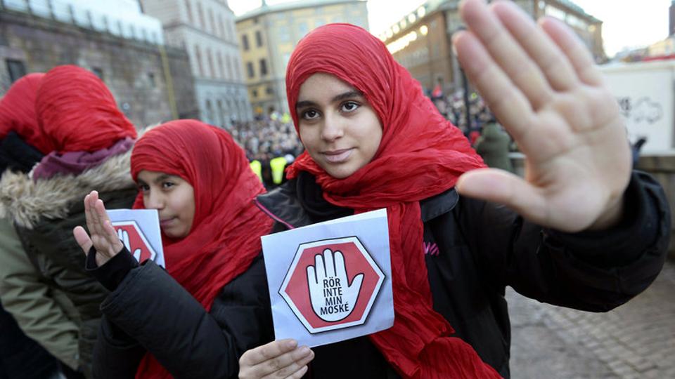 Islamophobia: Sweden banning Islamic schools
