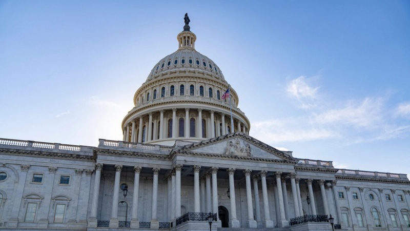 米中間選挙で、共和党が辛うじて下院を奪還