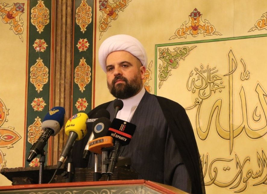 خطباء الجمعة في لبنان: الحل بالانقاذ الداخلي وليس بالتدخلات الخارجية