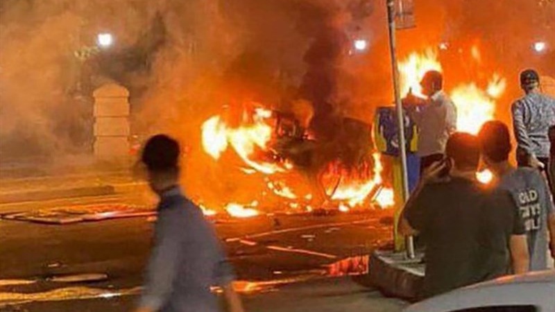 Senendec'de isyancıların yıkıcı eylemleri