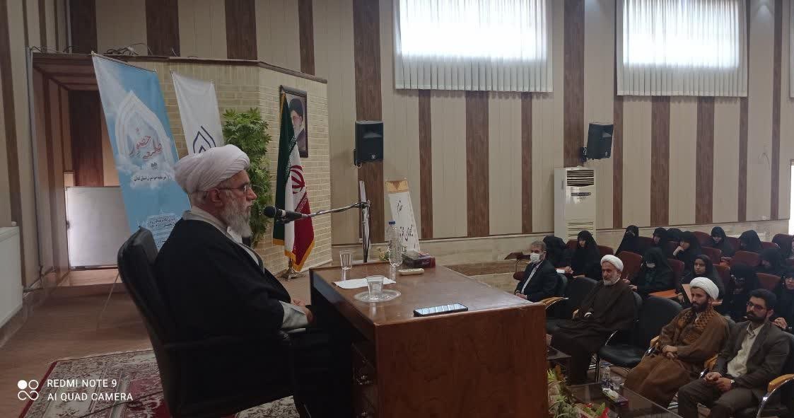 Ayatullah Ramezani Nasehatkan Santri Pelajari Agama secara Komprehensif dan Akurat 
