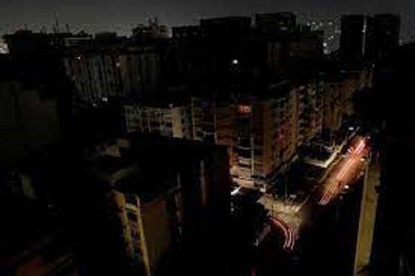  ۵ شهر رژیم صهیونیستی در خاموشی گسترده فرورفتند 
