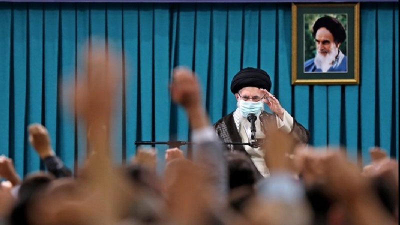 چار نومبر کا دن ایک تاریخی دن ہے، رہبر انقلاب اسلامی
