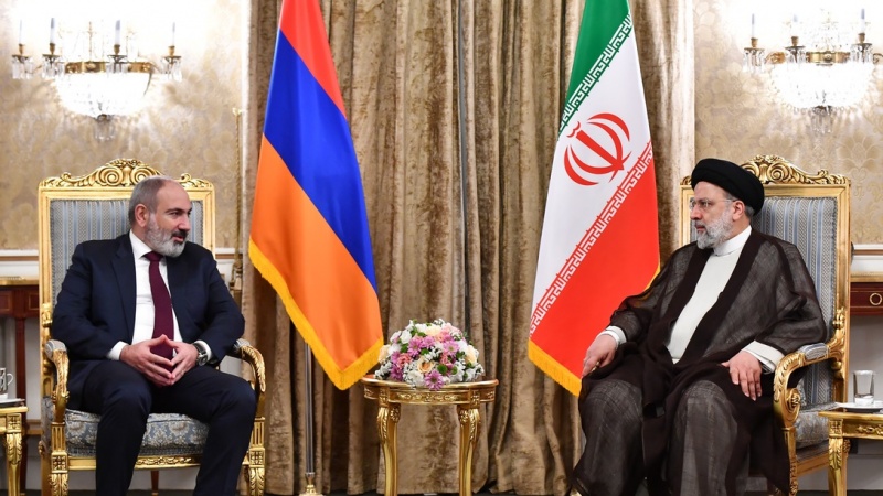 Treffen hochrangiger Delegationen Irans und Armeniens