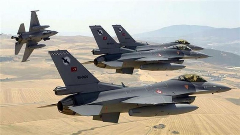 Türkische Luftwaffe greift Ziele im Norden  Syriens und Irak an