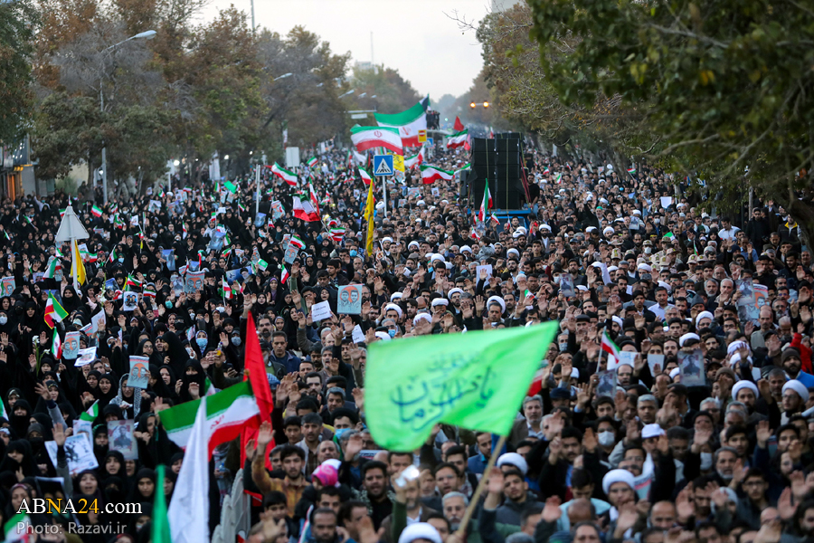 Thousands attend funeral for three martyrs killed in Mashhad riots 