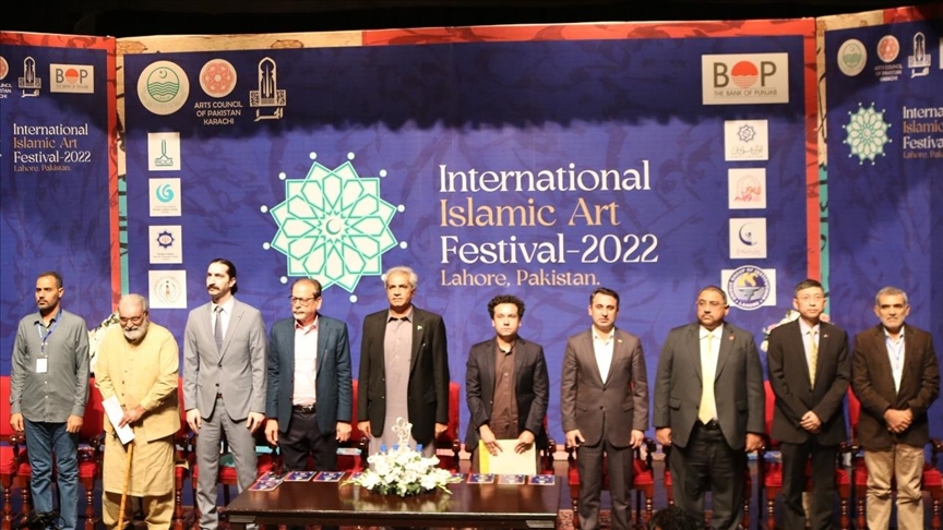 Pakistan: Islamic arts festival in Lahore draws large audiences