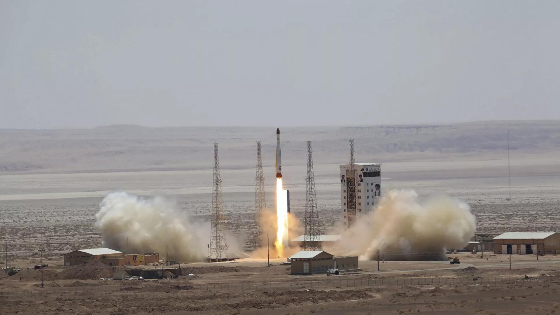 Irã lançará satélite Nahid no espaço