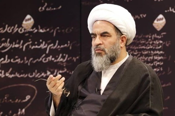 آية الله فاضل لنكراني: العدو بصدد شطب علماء الدين