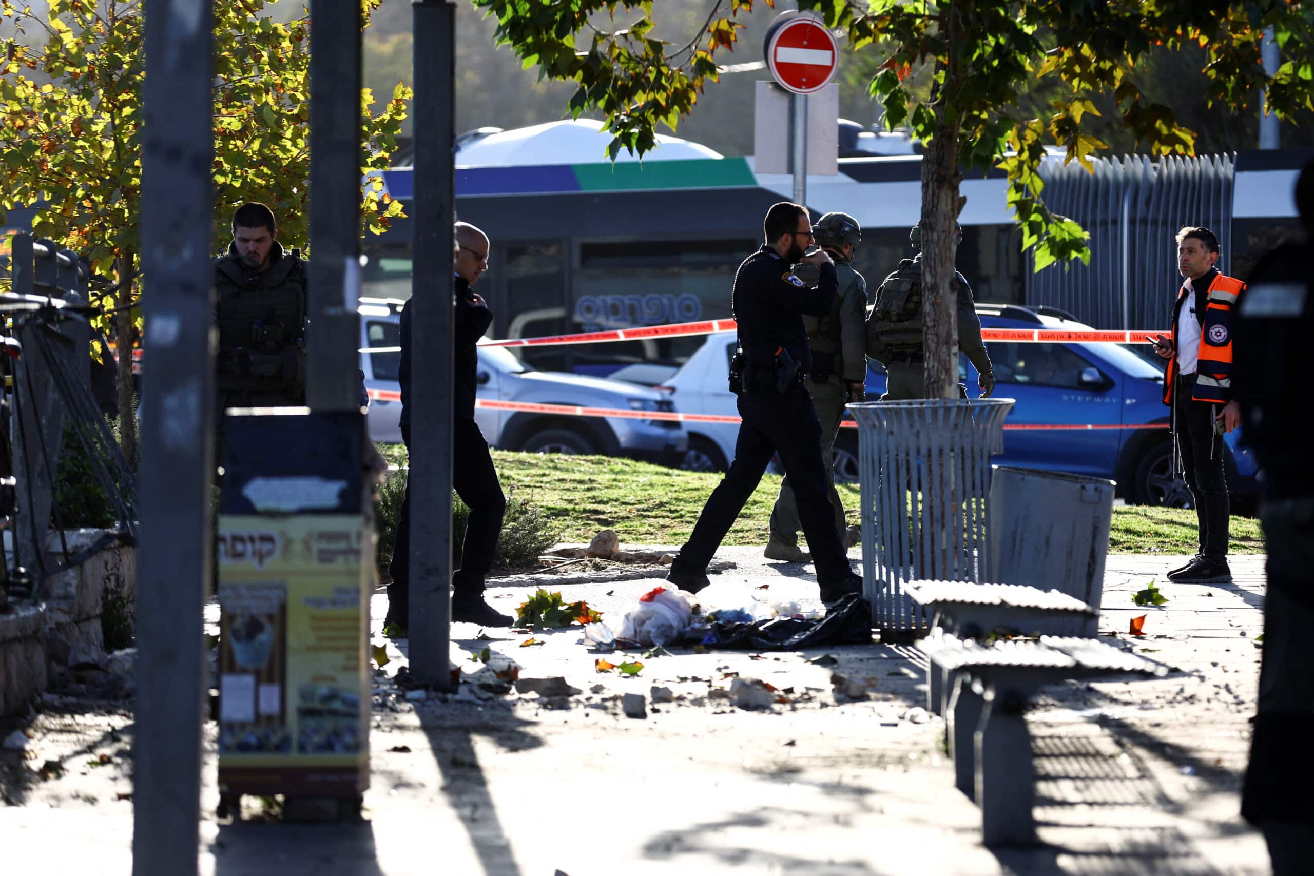 Explosions at two bus stops near entrances to occupied Al-Quds; 18 injured (+Video)