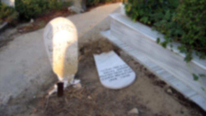 Islamophobia: Muslim gravestones vandalized in northern Germany
