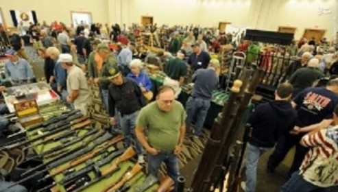 America; Un paese simile a un deposito di munizioni