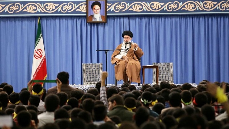 イラン最高指導者、「対米協議で問題は解決しない」