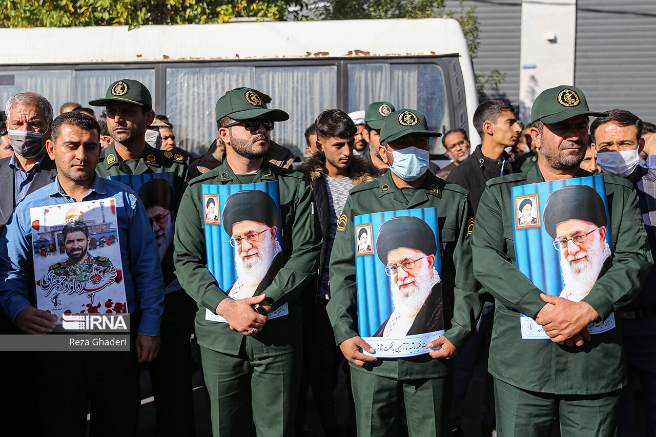 Funeral do oficial sênior da Força Aeroespacial do IRGC, Davud Yafari, em Shiraz