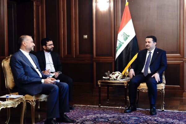 Iranian FM holds meeting with Iraqi PM Al-Sudani 