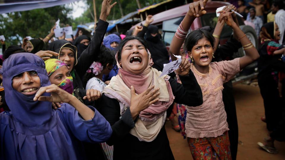  Rohingya Muslims stuck between Myanmar’s military junta, rebel Arakan Army