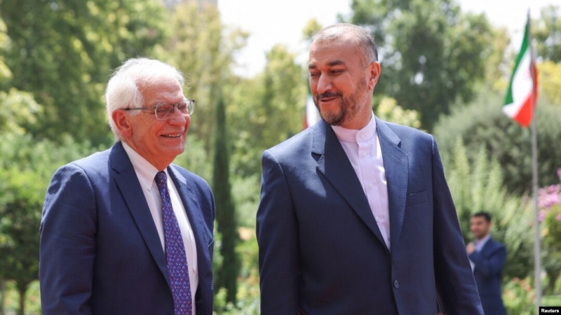 イラン外相とEU上級代表が、制裁解除交渉をめぐり電話会談