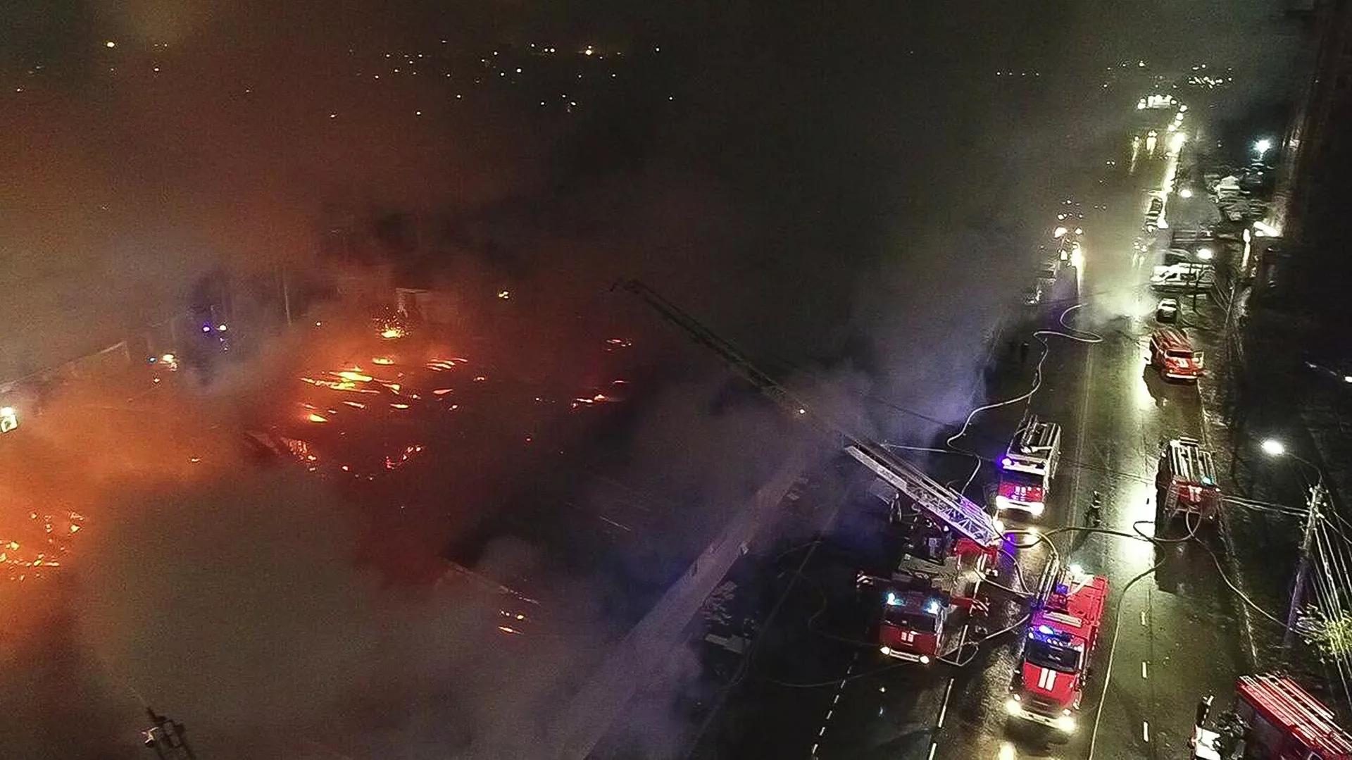 Incêndio em boate russa deixa pelo menos 13 mortos e cinco feridos