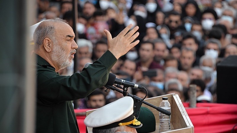 Generale Salami: "le interferenze negli affari dell'Iran, risponderemo sicuramente"