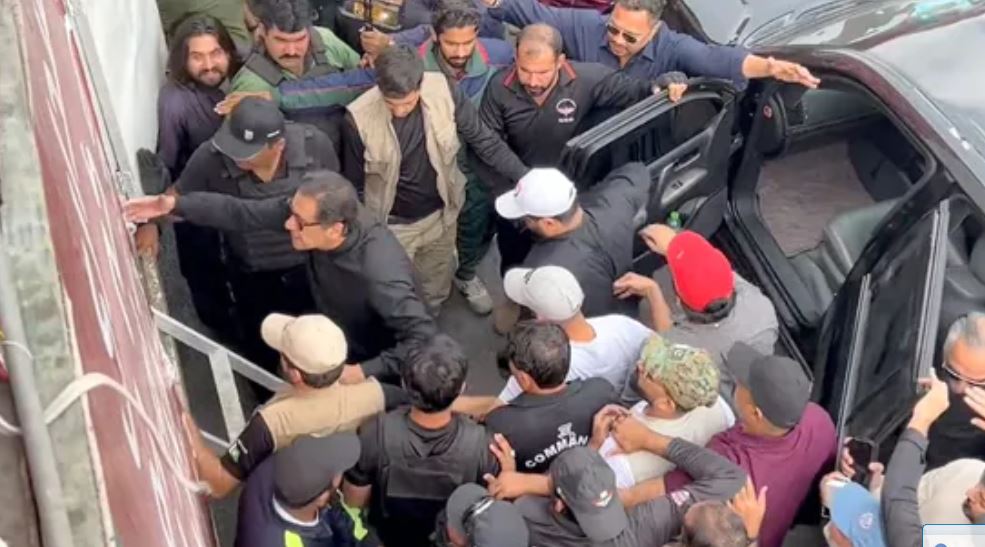 Protests break out in Pakistan after Imran Khan assassination attempt 