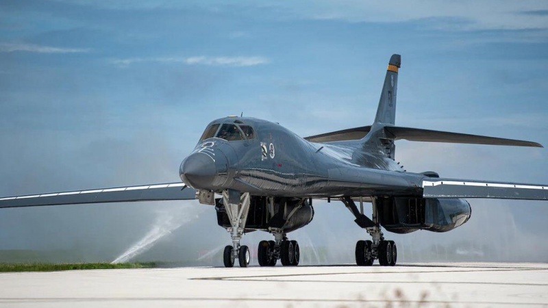 Американский бомбардировщик присоединился к учениям в Южной Корее