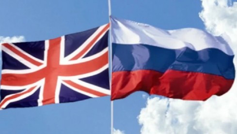 Инҝилтәрә илә Русија арасында ҝәрҝинлик артыр