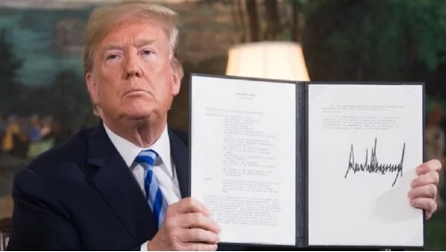 Трампа Конгресә һүҹум сәнәдләрини тәһвил вермәси үчүн ултиматум верилиб