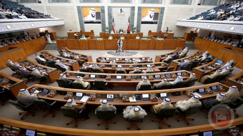 Kuveyt'te parlamento seçimlerinde şaşırtan sonuçlar