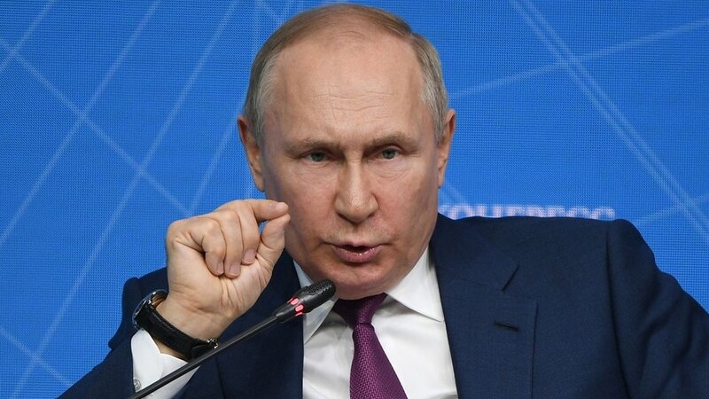 プーチン大統領、クリミア大橋爆発は「ウクライナの特殊機関によるもの」