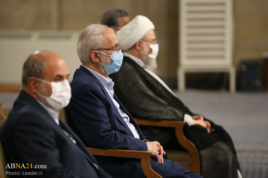 Фоторепортаж/Встреча членов нового состава Ассамблеи определения государственной целесообразности с лидером Исламской революции