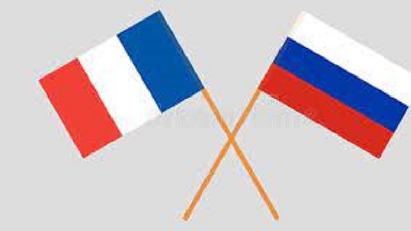 Ucraina, le critiche della Russia alla posizione della Francia