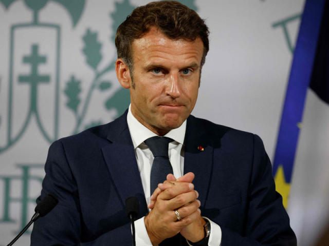 أذربيجان تتهم ماكرون بالانحياز لأرمينيا في قضية ناغورني قره باغ