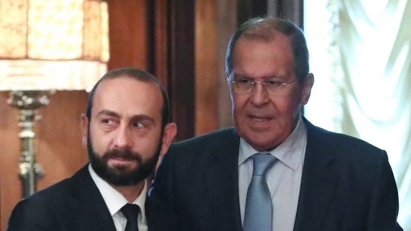 Лавров: Бунун үчүн јалныз Коллектив Тәһлүкәсизлик Шурасынын гәрары лазымдыр