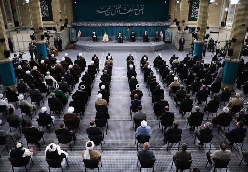 قائد الثورة: الوحدة الإسلامية تعني العمل المشترك ضد مخططات الاستكبار