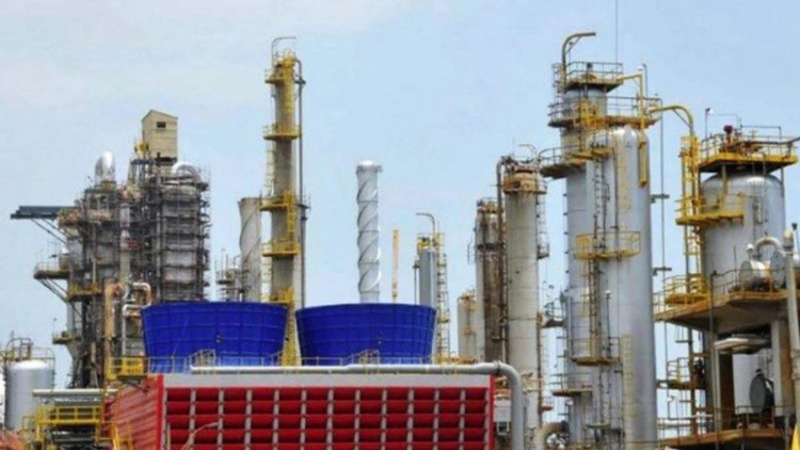 Owji: Kilang Iran di Venezuela Menyuling 100 Ribu Barel Minyak Per Hari