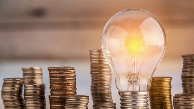 Italia, maxi cifre per bollette luce e gas nel 2023