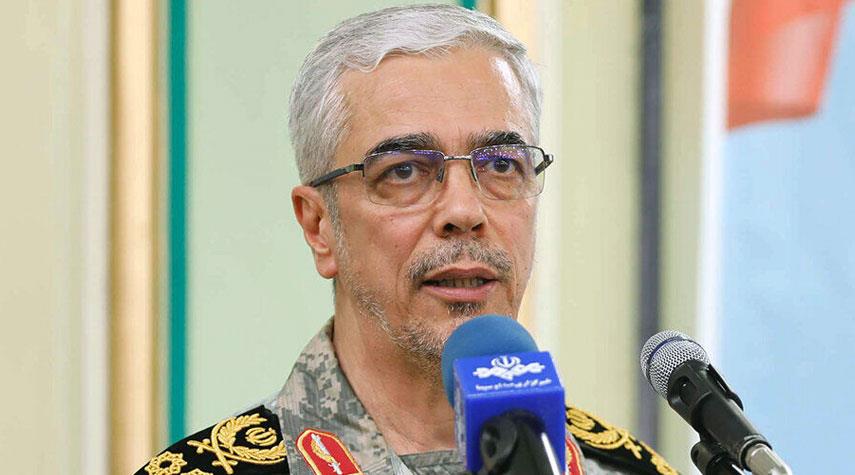 اللواء باقري: لن نتسامح مع وجود 3 آلاف إرهابي خلف الحدود