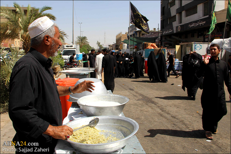 تقرير مصور / زوار مدن العراق يفدون الى النجف الأشرف لعزاء بوفاة النبي الأعظم (ص) - 1